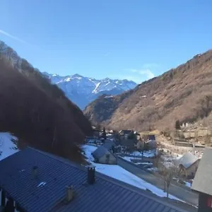barges-appartement-vue-montagne.midi-pyreneeshotels.com/